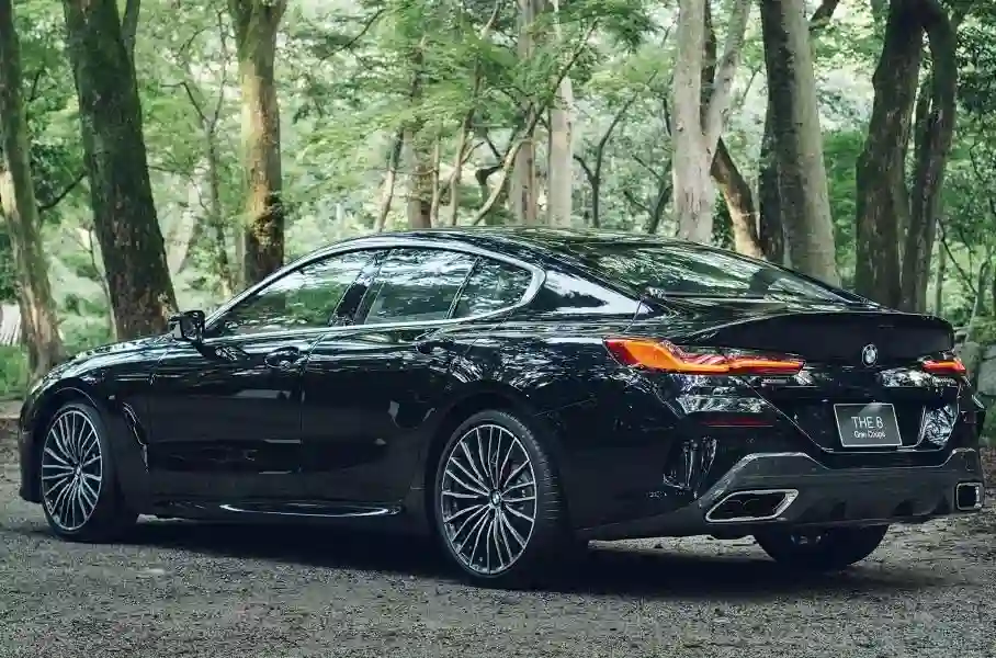 Представлена спецверсия BMW 8 Series Kyoto Edition/