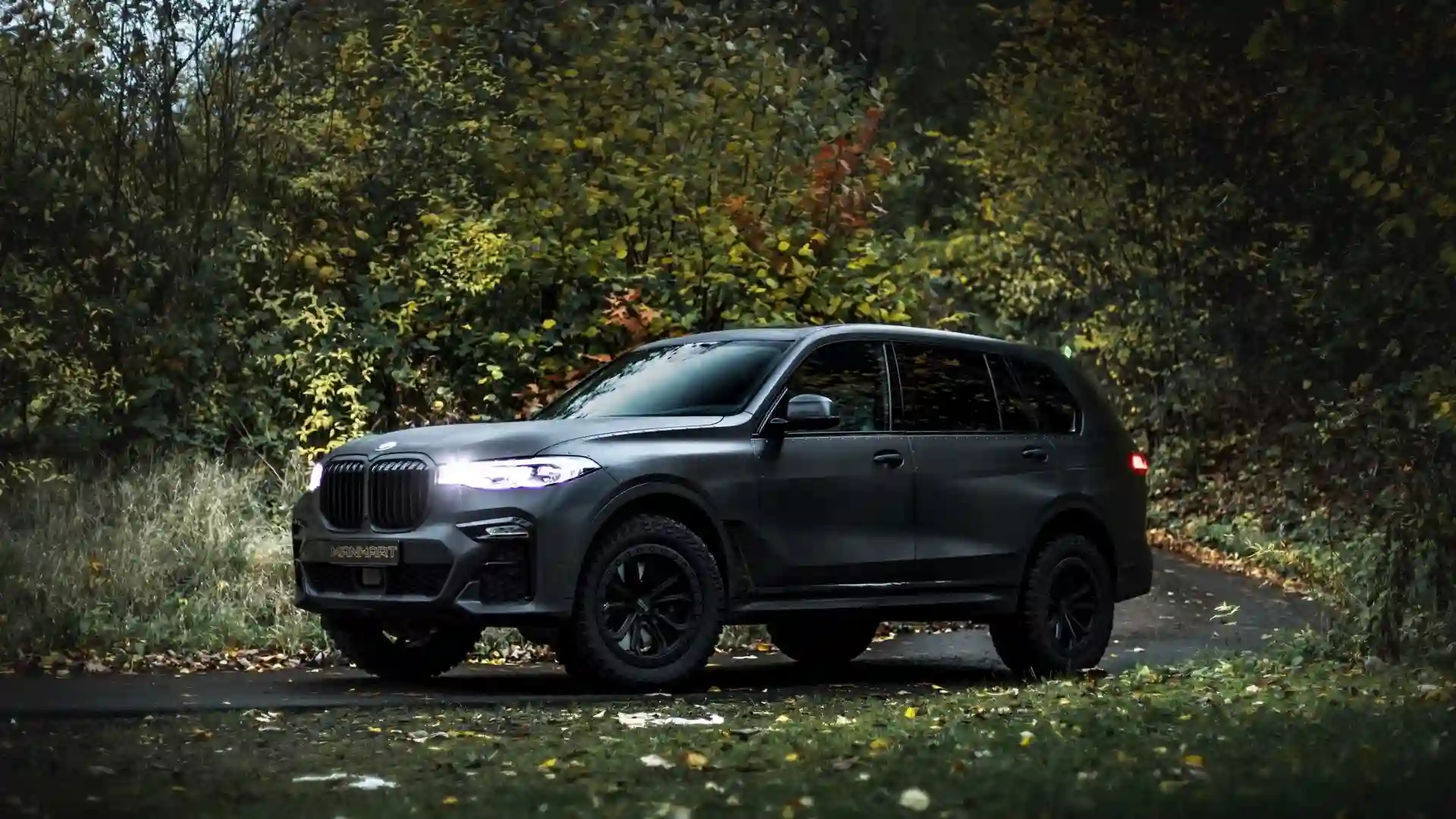 Manhart Performance представила специальную модель BMW X7 – MHX7 650 Dirt Edition